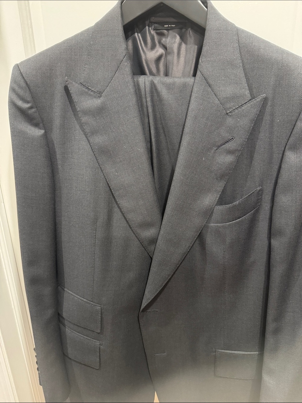 Tom Ford Charcoal Gray Peak Lapel Suit Jacket